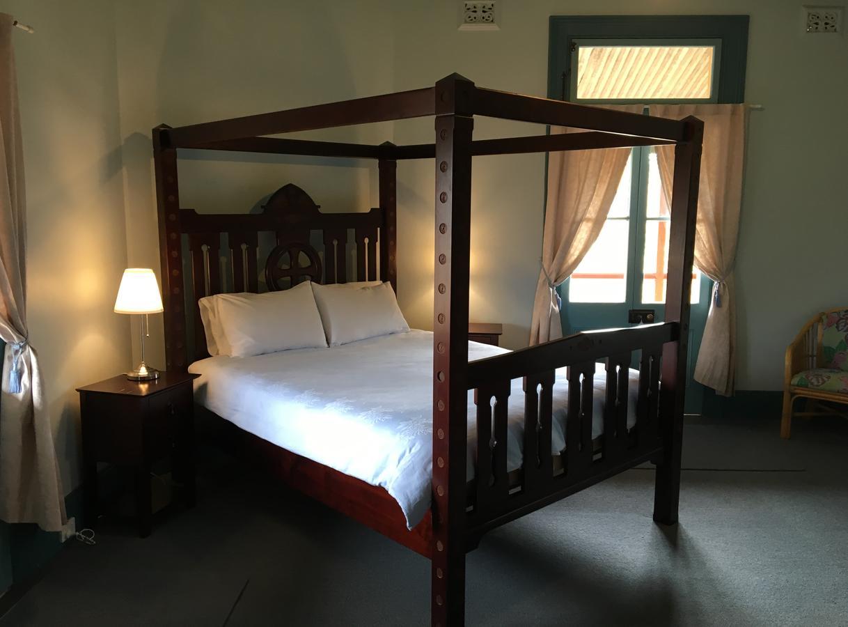 Settlers Arms Hotel Dungog ภายนอก รูปภาพ