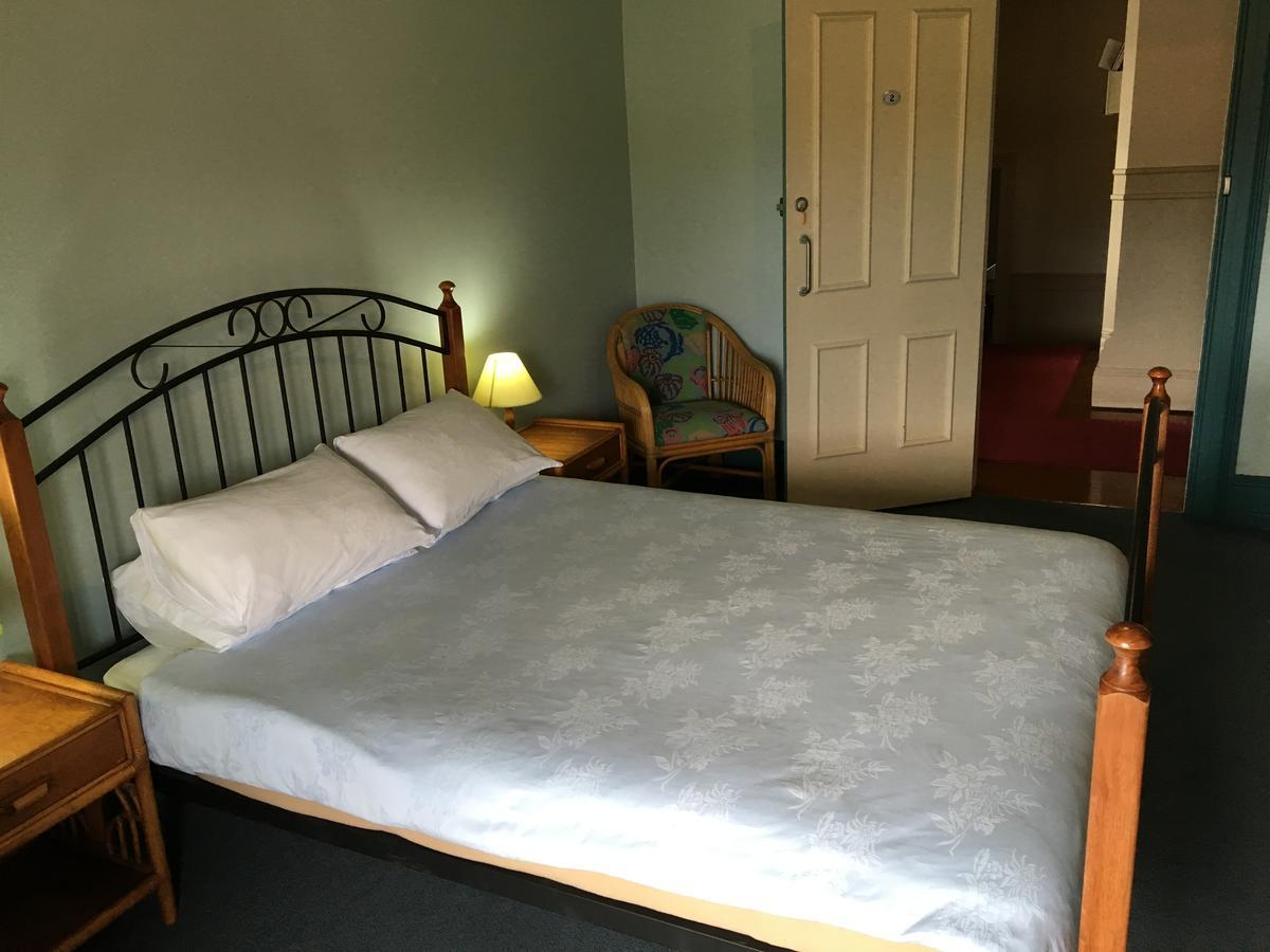 Settlers Arms Hotel Dungog ภายนอก รูปภาพ