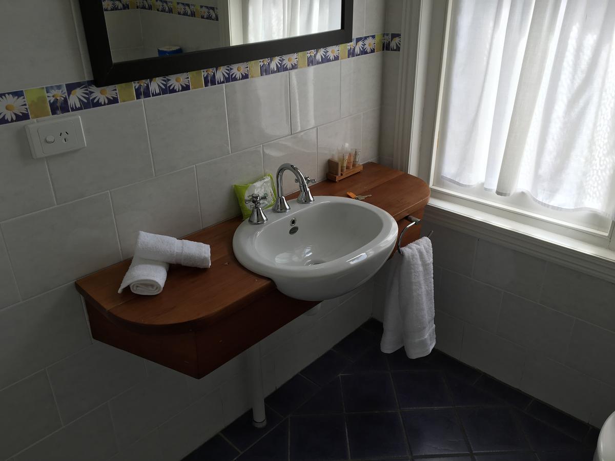 Settlers Arms Hotel Dungog ภายนอก รูปภาพ