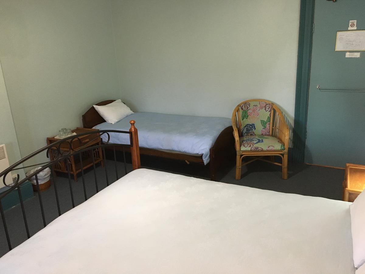 Settlers Arms Hotel Dungog ภายนอก รูปภาพ