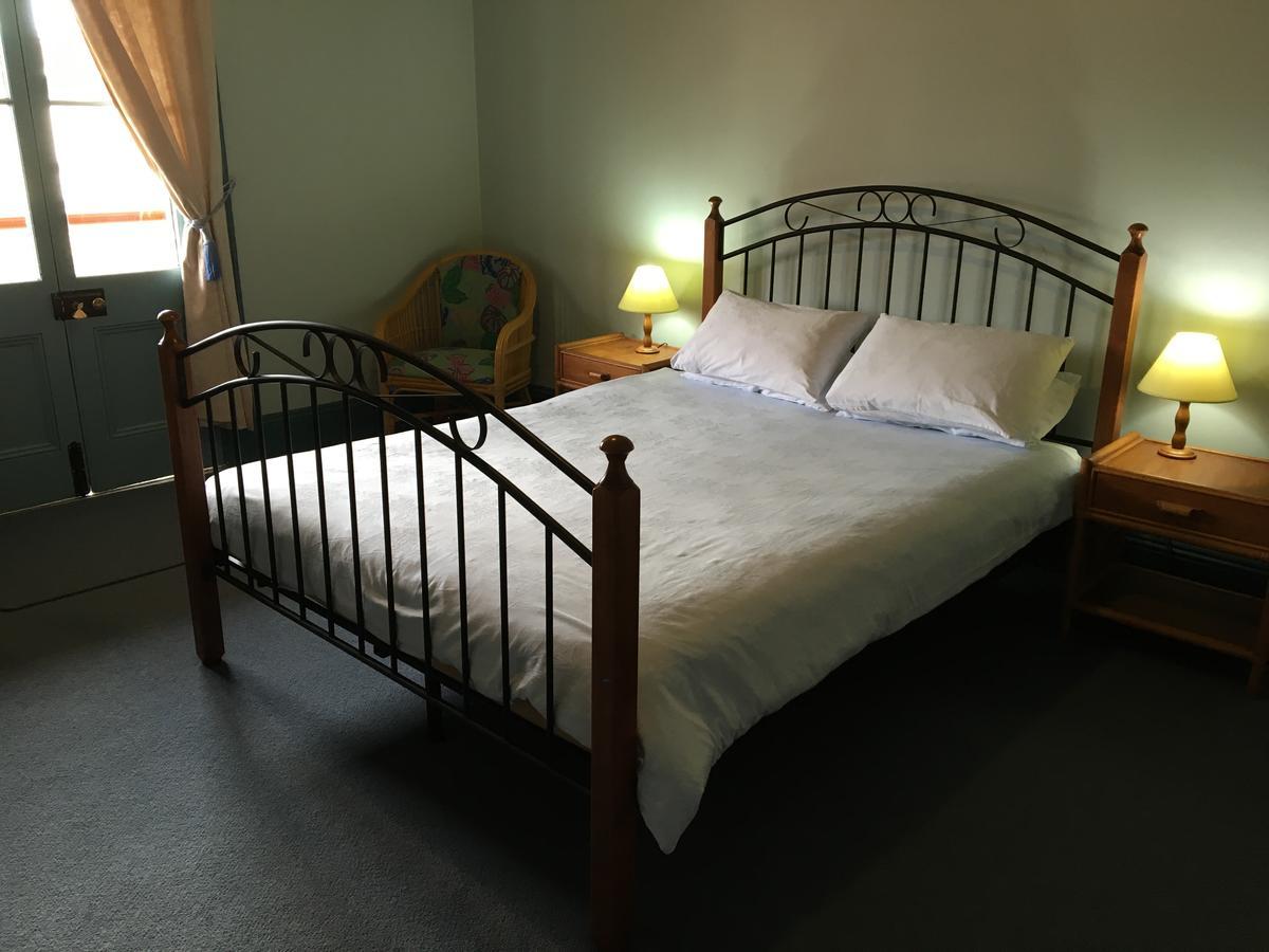Settlers Arms Hotel Dungog ภายนอก รูปภาพ